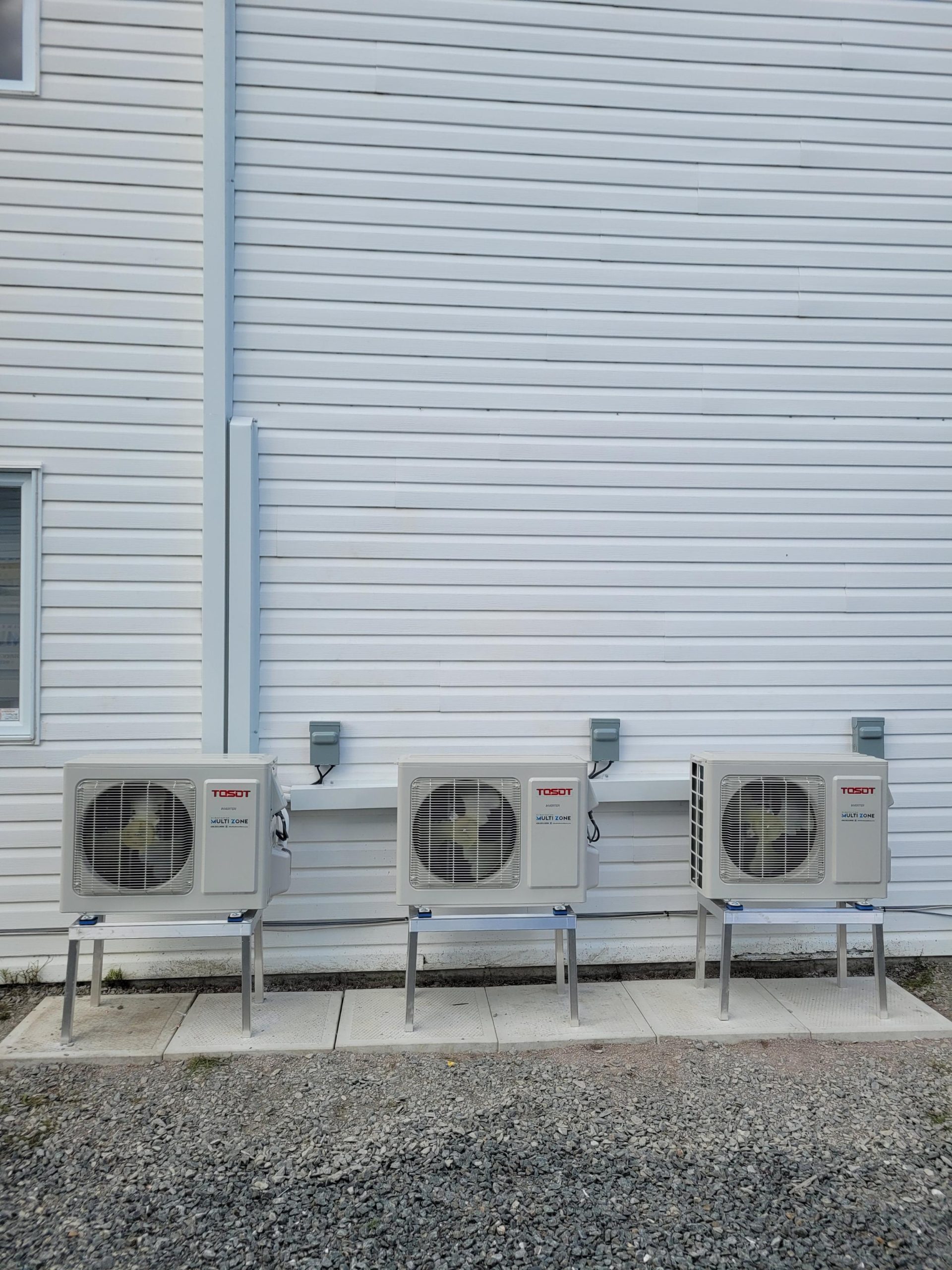 processed-3d26b31d-f251-4110-92e5-3a3c2f6a6937_4sC3NRbX